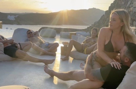 Milf poema-profiel in Nederland – log in om te zien